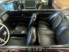 FORD Thunderbird (Photo 2)