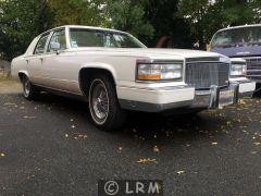 CADILLAC Brougham (Photo 2)