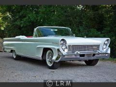 LINCOLN Continental Mark III (Photo 2)