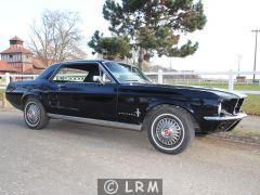 FORD Mustang (Photo 1)