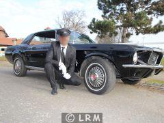 FORD Mustang (Photo 3)