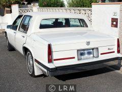 CADILLAC Fleetwood (Photo 2)