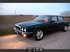 JAGUAR XJ 40 (Photo 1)