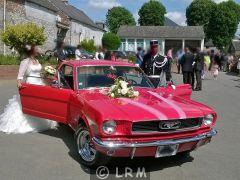 FORD Mustang (Photo 4)