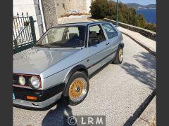 VOLKSWAGEN Golf GTI (Photo 2)