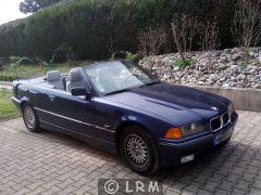 BMW 320i (Photo 1)