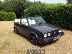 VOLKSWAGEN Golf (Photo 1)