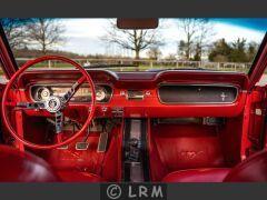 FORD Mustang (Photo 5)
