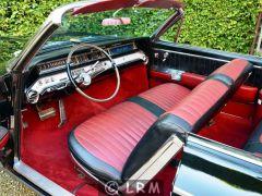 OLDSMOBILE 98 (Photo 5)