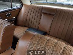 MERCEDES 250 S (Photo 4)