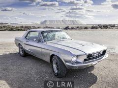 FORD Mustang 300 CV (Photo 1)