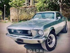 FORD Mustang 300 CV (Photo 2)