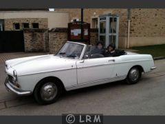 PEUGEOT 404 (Photo 1)