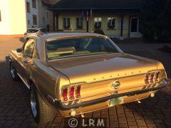 FORD Mustang  (Photo 3)