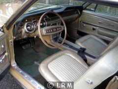 FORD Mustang (Photo 5)