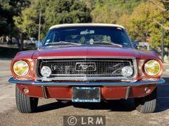 FORD Mustang (Photo 2)