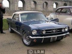 FORD Mustang (Photo 1)