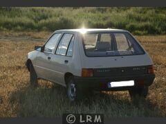 PEUGEOT 205 (Photo 4)