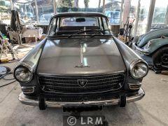 PEUGEOT 404 (Photo 1)