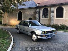 BMW 320i (Photo 1)