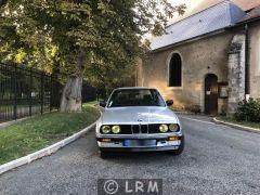 BMW 320i (Photo 2)