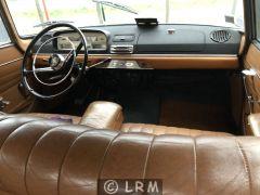 PEUGEOT 404 (Photo 5)