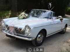 PEUGEOT 404 (Photo 1)