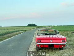 FORD Mustang (Photo 3)