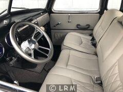 CHEVROLET C3100 Pick Up (Photo 4)