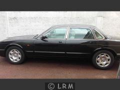 JAGUAR X300 V8 Sovereign (Photo 2)