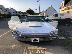 FORD Thunderbird 300 CV (Photo 1)