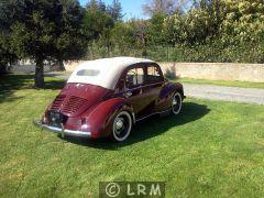 RENAULT 4 CV (Photo 3)