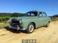 PEUGEOT 403 (Photo 1)