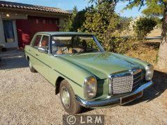 MERCEDES 220 D (Photo 1)