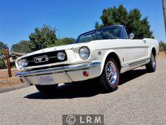 FORD Mustang Cabriolet (Photo 1)