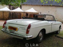 PEUGEOT 404 C (Photo 4)