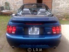 FORD Mustang (Photo 4)