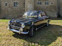 PEUGEOT 403 (Photo 1)
