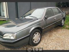 RENAULT 25 (Photo 2)