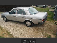 MERCEDES W123 300D (Photo 3)