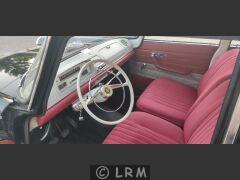 PEUGEOT 404 (Photo 4)