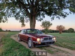 JAGUAR XJ 40 (Photo 1)
