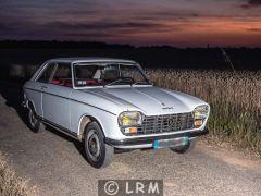 PEUGEOT 204  (Photo 1)