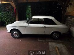 PEUGEOT 204  (Photo 2)