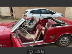 FORD Mustang (Photo 4)