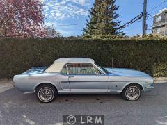 FORD Mustang (Photo 2)