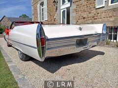 CADILLAC Deville (Photo 4)