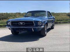 FORD Mustang (Photo 2)