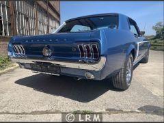 FORD Mustang (Photo 3)