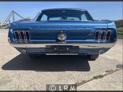 FORD Mustang (Photo 4)